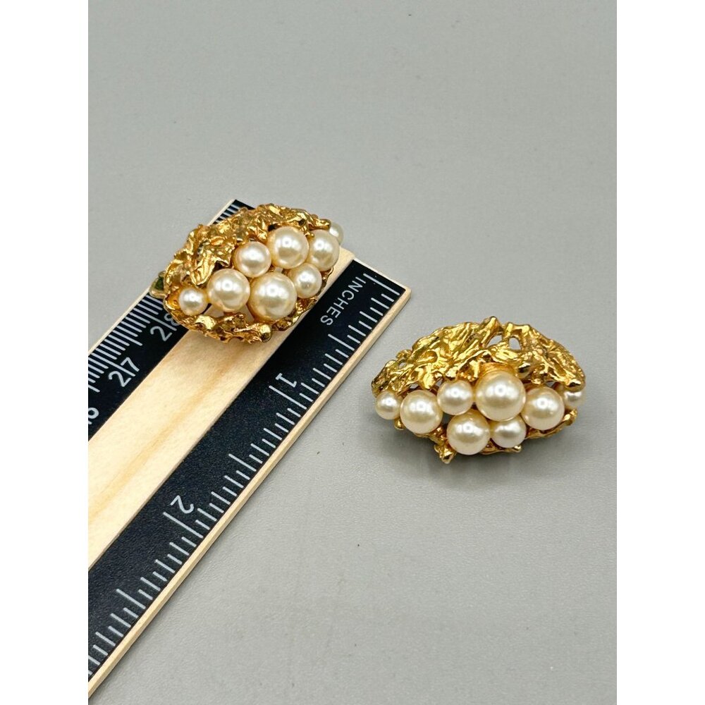 Vintage Napier Gold Tone Clip On Earrings with Faux Pearls Cluster - Picture 7 of 7